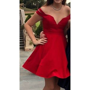 Homecoming / Formal Dress